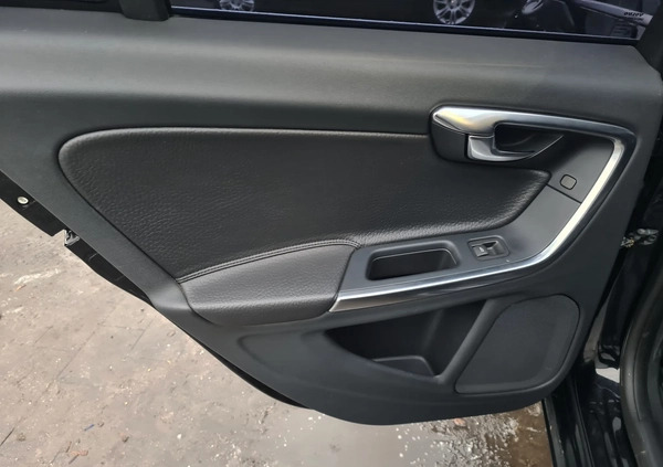 Volvo S60 cena 32999 przebieg: 207150, rok produkcji 2011 z Ujazd małe 781